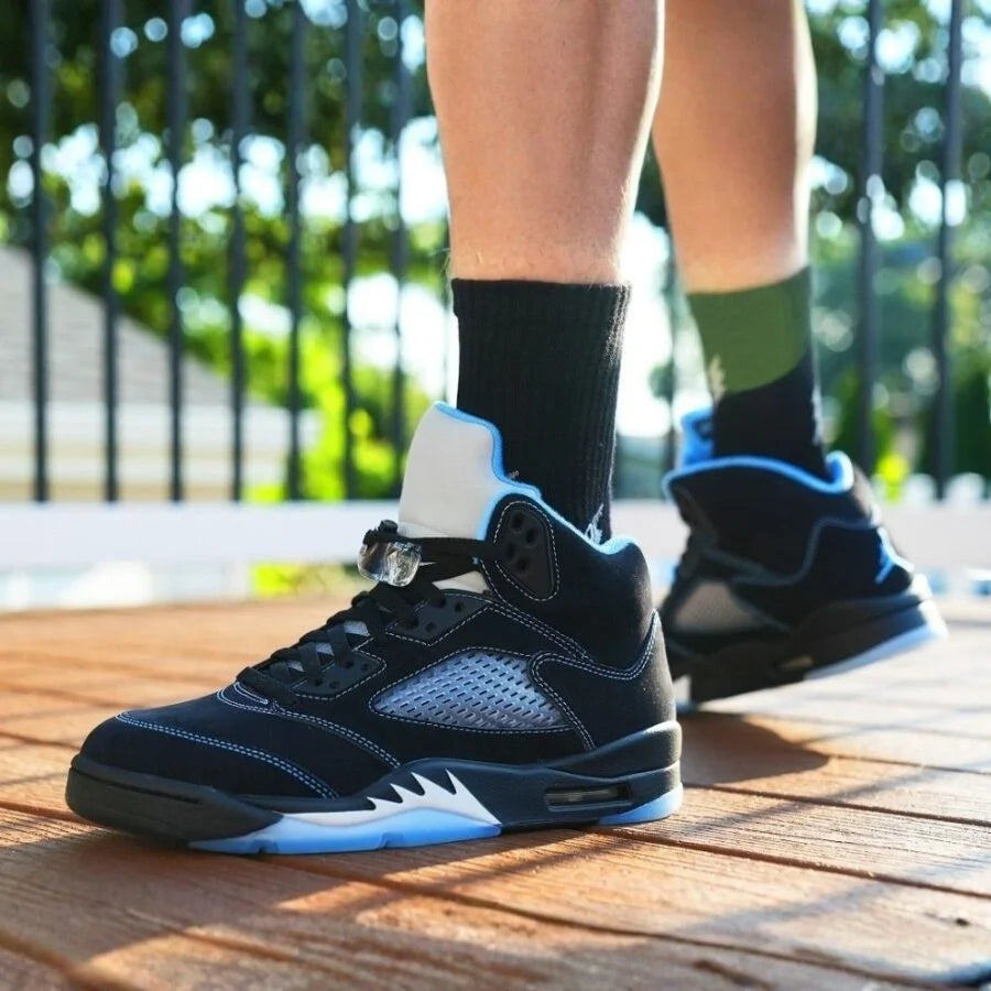 Super Reducere🔥 4 Retro Black Cat